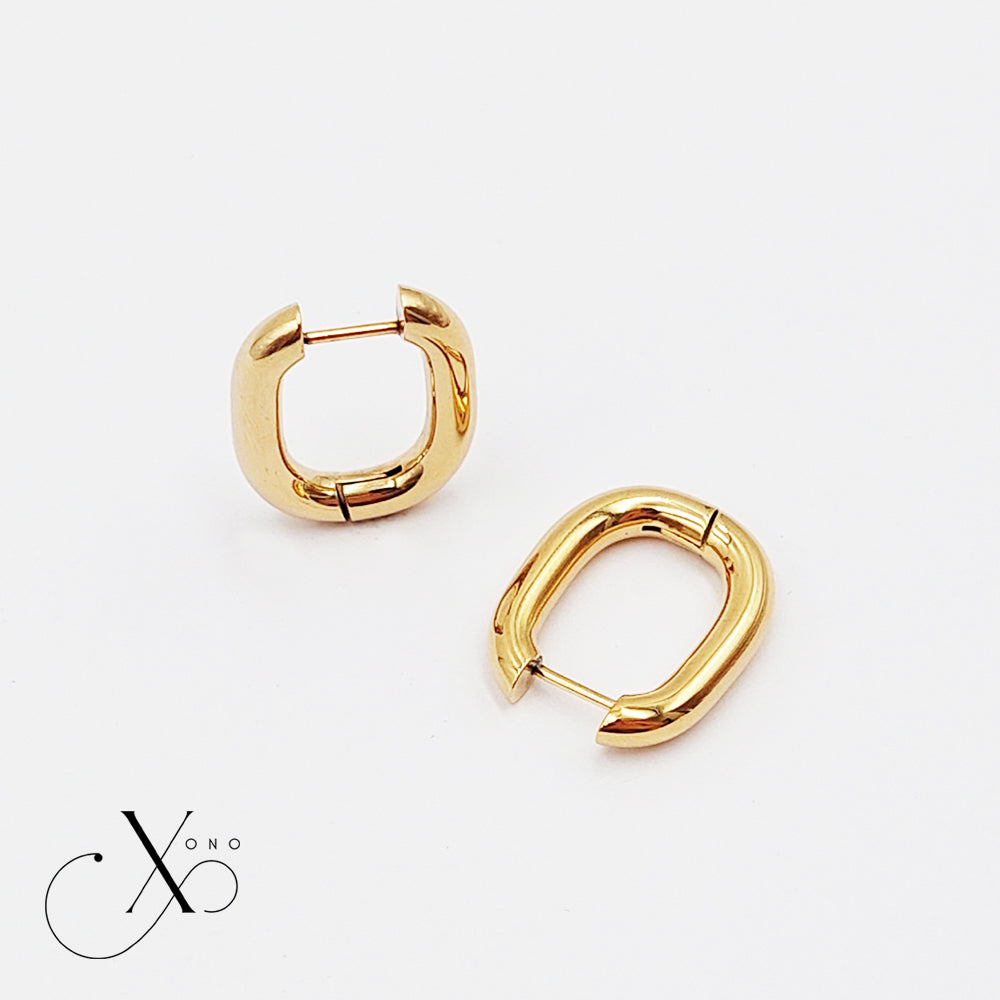 Gabrielle Hoop Earrings