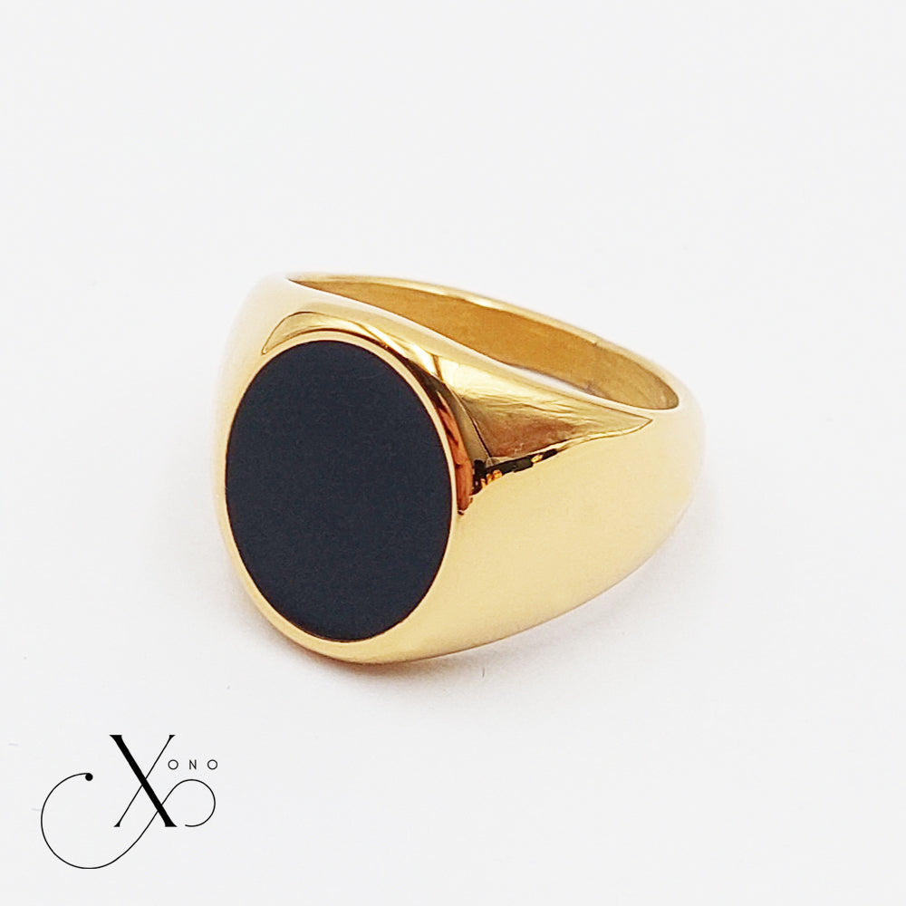 Black Oval Gold Ring
