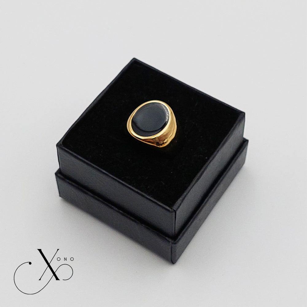 Black Oval Gold Ring
