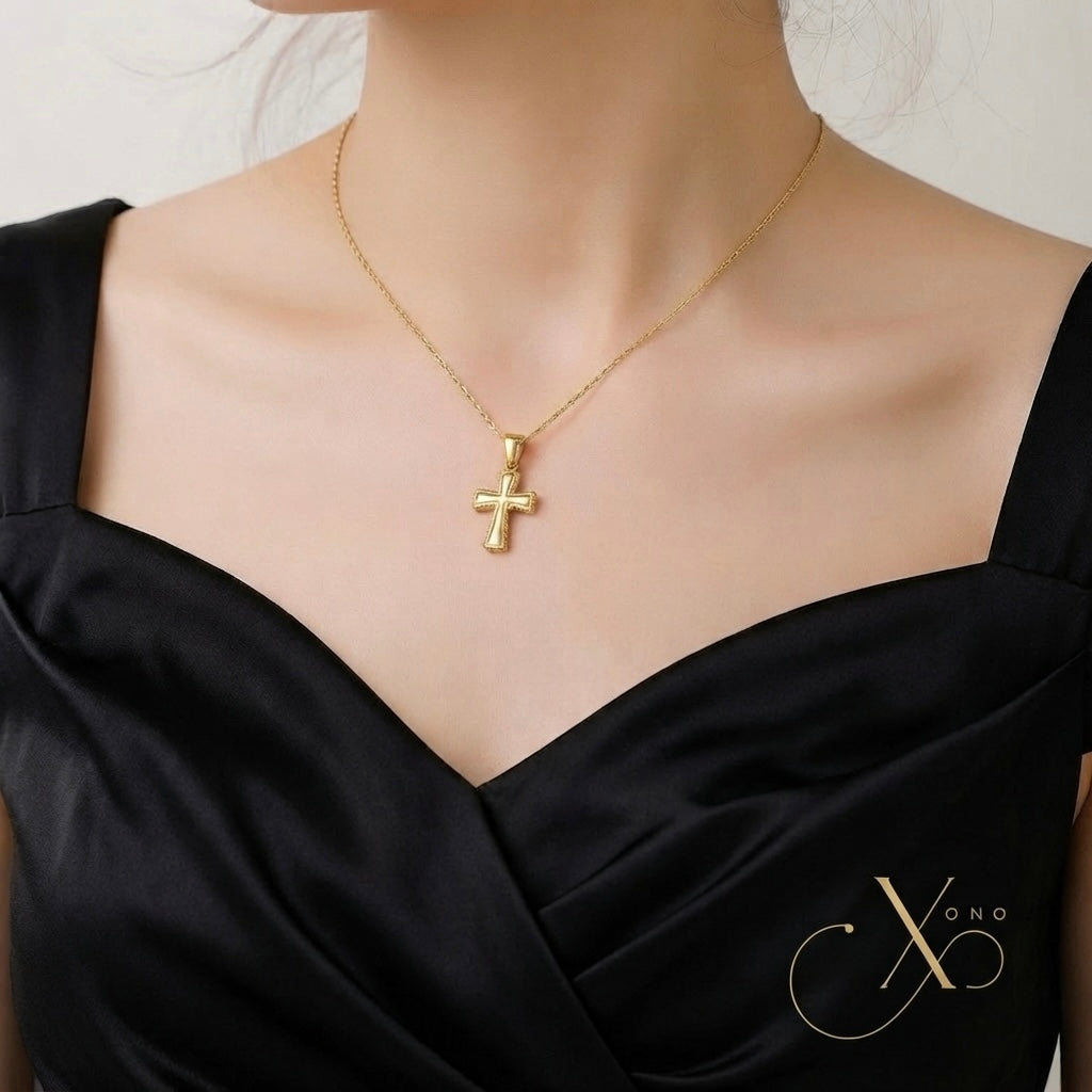 Textured Cross Link Necklace