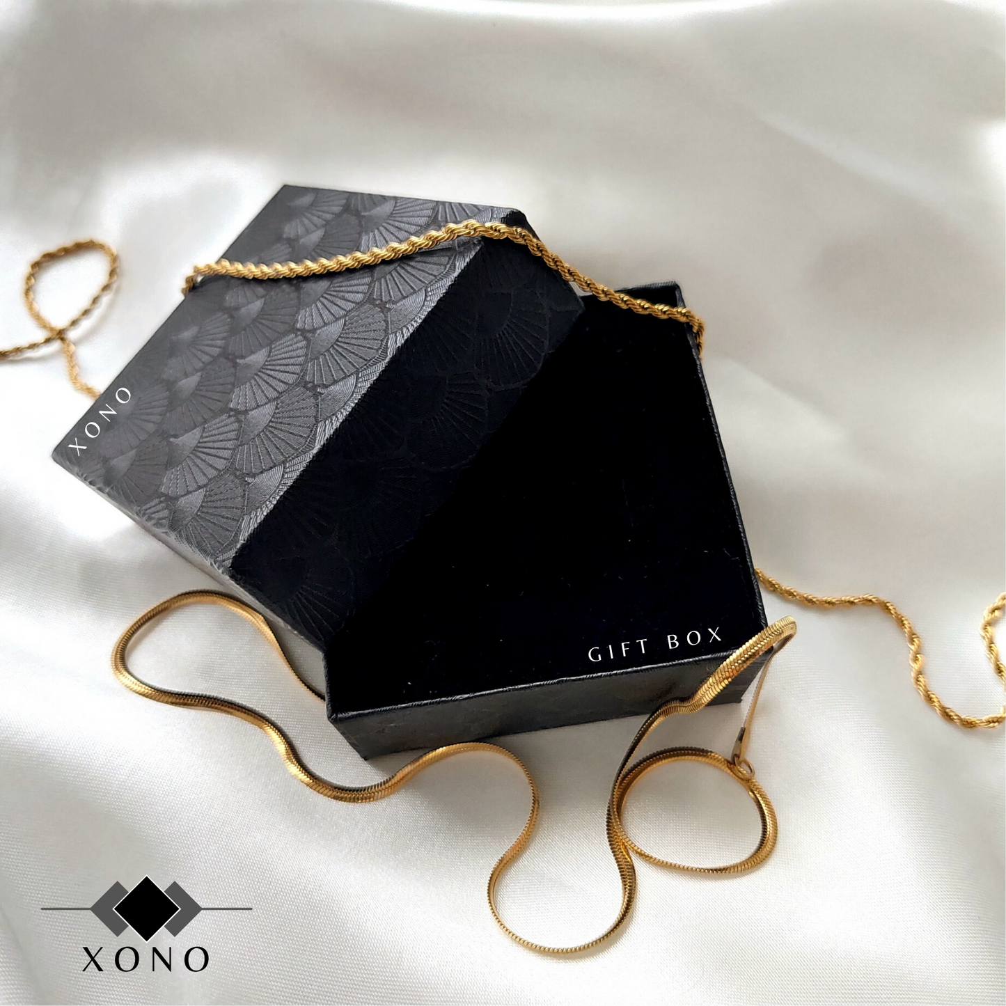 Black Circle Necklace