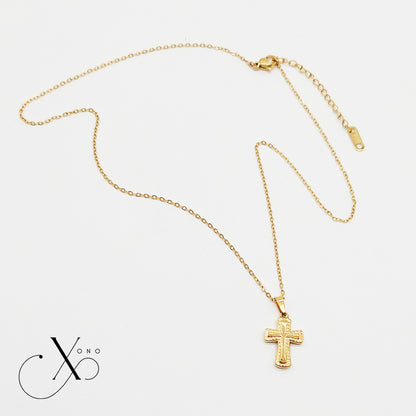 Textured Cross Link Necklace