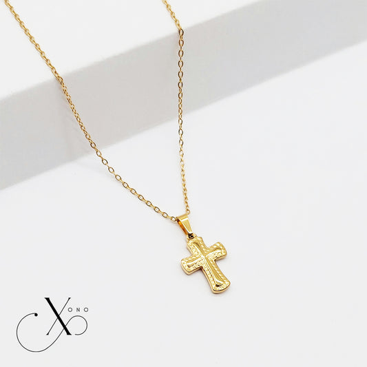 Textured Cross Link Necklace