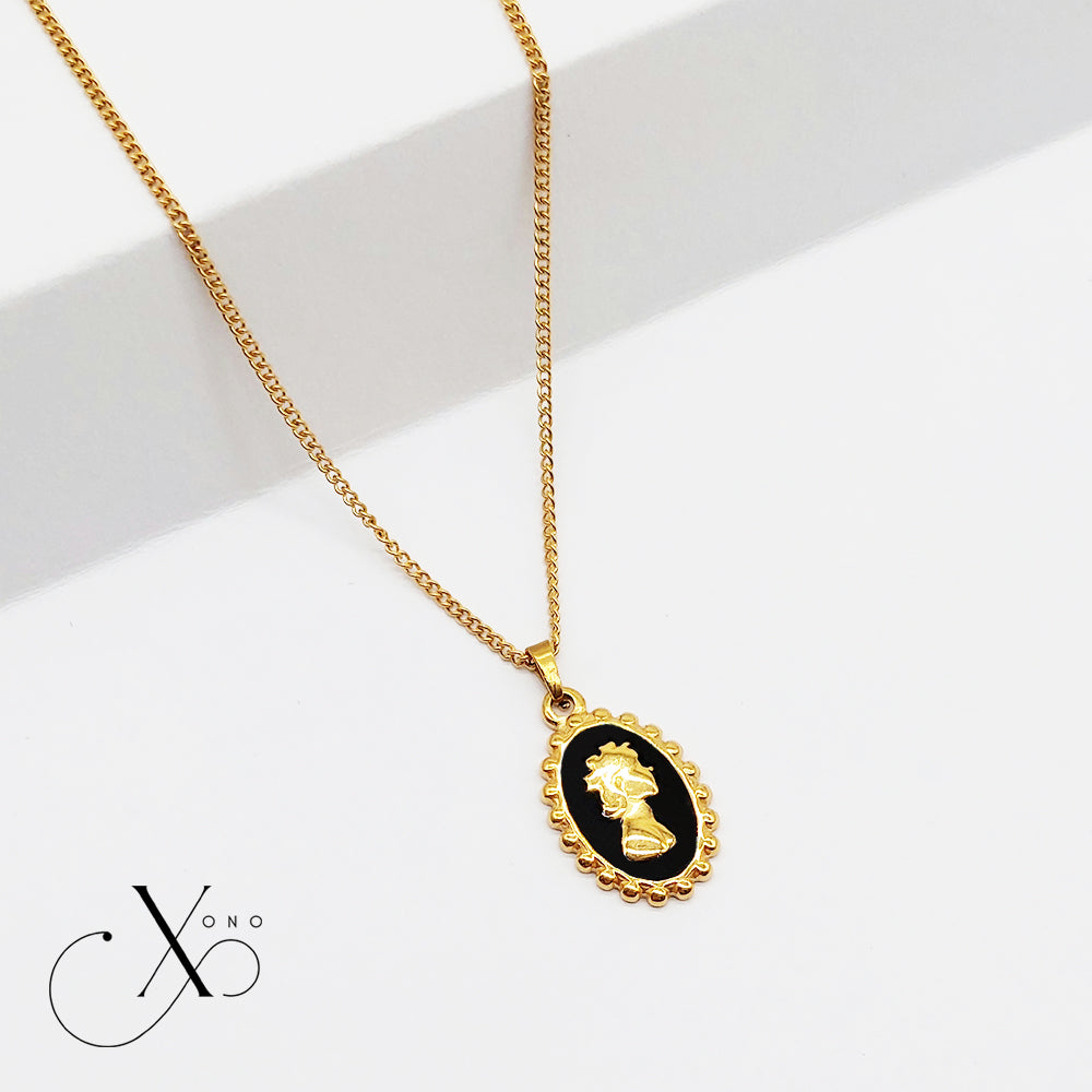 Oval Vintage Necklace