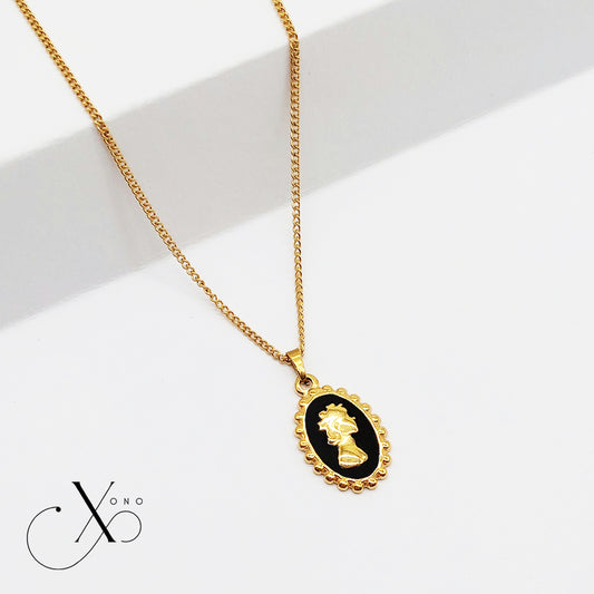Oval Vintage Necklace