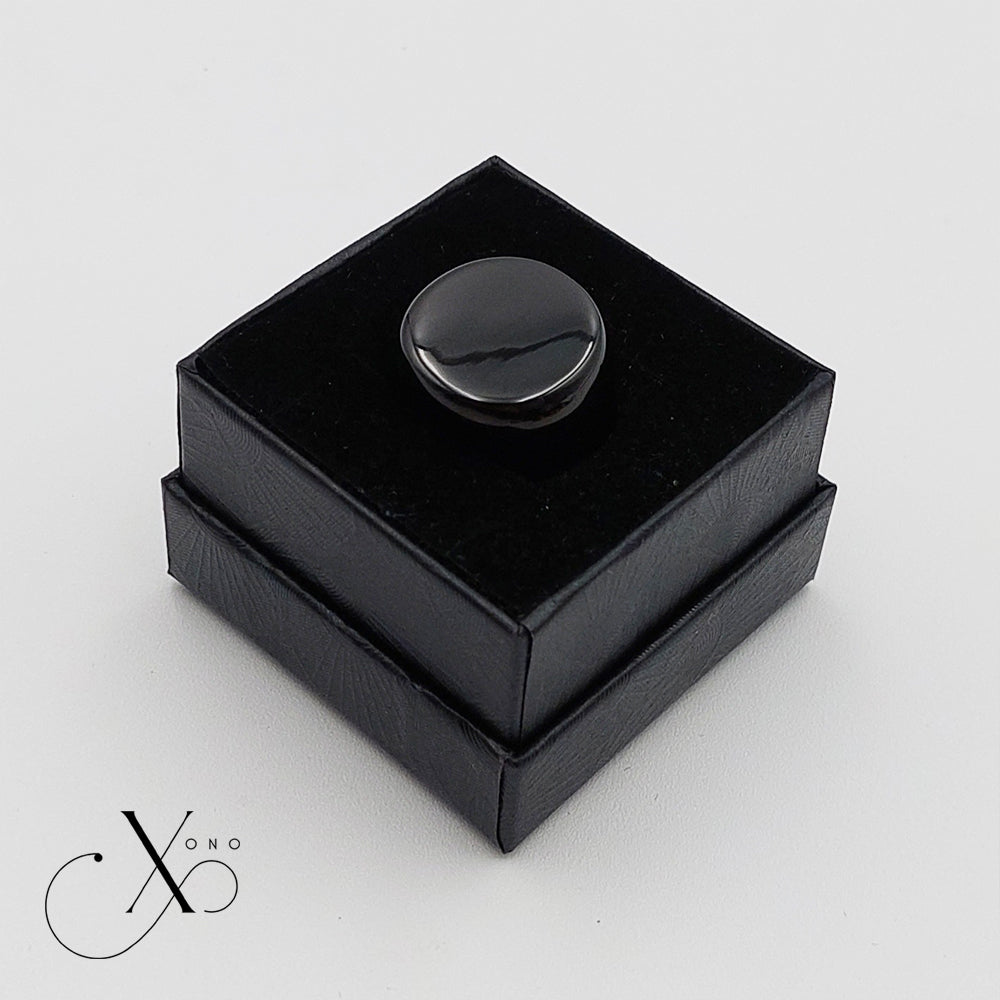 Black Round Ring