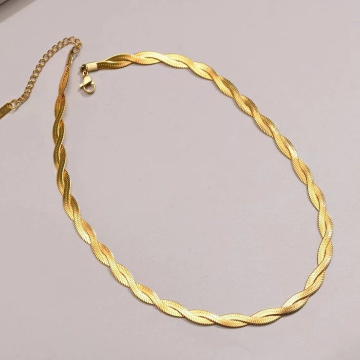 Twisted Flat Snake Necklace